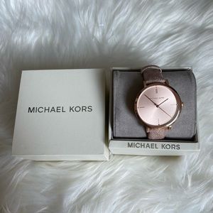 MK Signature Watch